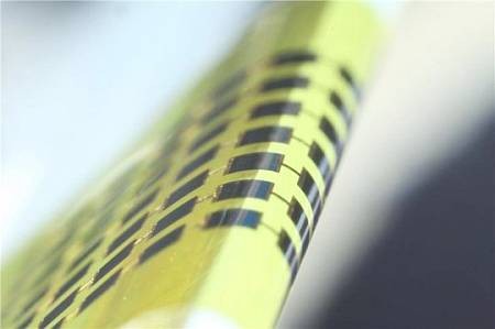 Исследователи разработали гибкие солнечные элементы