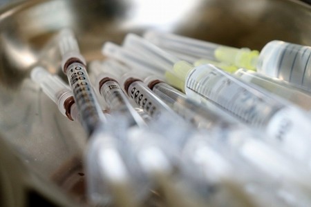 В НАО ввели обязательную вакцинацию от коронавируса
